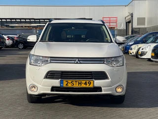 Mitsubishi Outlander 2.0 PHEV instyle