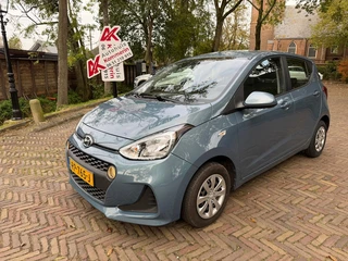 Hyundai I10 1.0i Comfort. navigatie, carplay. Wij zijn altijd de goedkoopste met de beste Vakgarage 