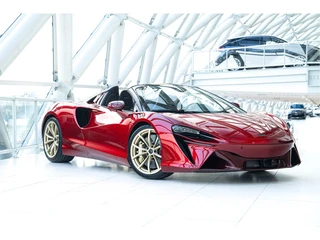 McLaren Artura 3.0 V6 Plug-in | Performance | MSO | Stealth Package | Tech Pack
