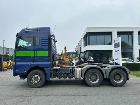 MAN TGX 33.560 6x4 (bj 2016)