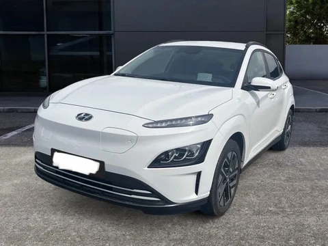 Hyundai Kona EV Premium 64 kWh ACC l WARMTEPOMP l SoH 99% l CAMERA