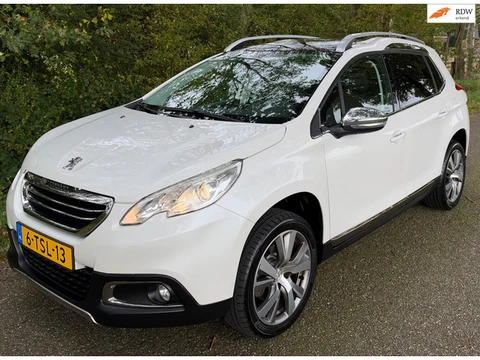 Peugeot 2008 1.6 VTi Féline 2014 NAP PANORAMADAK CLIMA TREKHAAK