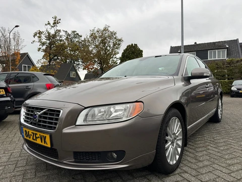 Volvo S80 2.5 T Momentum 200pk,Apk 11/12/27,2e Eig,Nap,