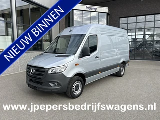 Mercedes-Benz Sprinter 317 CDI L2 H2 Pro LED / MBUX / Navigatie / Camera / Parkeersensoren / Cruise 