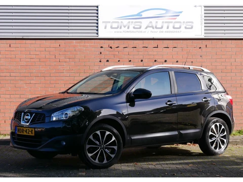 Nissan Qashqai 1.6 Acenta. panorama. camera. navi. clima