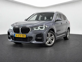 BMW X1 SDrive18i Executive Edition (M-SPORT, LED, HUD, CAMERA,TREKHAAK)