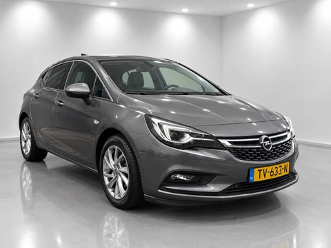 Opel Astra 1.4 Turbo Innovation | half leer | Pano |Keyless |Camera | Cruise| Carplay |Dode hoek |