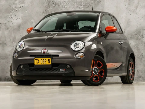 Fiat 500 E 24kwh Automaat (SCHUIFDAK, VIRTUAL COCKPIT, CLIMATE, STOELVERWARMING, SPORTSTOELEN, CRUIS