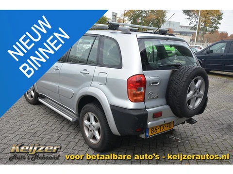 Toyota RAV4 2.0-16V VVT-i Sol SCHADE !