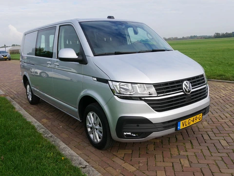 Volkswagen Transporter 2.0 TDI L2H1 110kW DSG || NAVI | € 13999 EX BTW