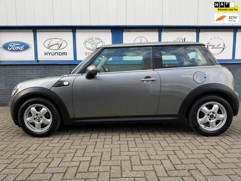 Mini 3-Deurs 1.4 One Anniversary Business 2009 132000km 3495eu