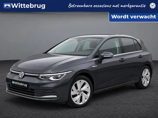 Volkswagen Golf 1.5 eTSI 130pk Style DSG Automaat Trekhaak / 17"LM velgen / Parkeersensoren / App-co