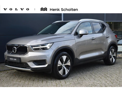 Volvo XC40 T3 Momentum Pro | Achteruitrij Camera | 100% Dealeronderhouden | Stoel Verwarming | Voorr