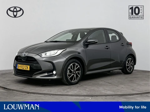 Toyota Yaris 1.5 Hybrid Dynamic | Dealer onderhouden | Parkeersensoren voor+achter | Climate Control