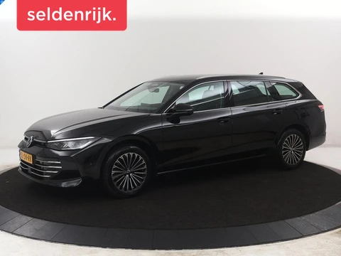 Volkswagen Passat Variant 1.5 eTSI MHEV Elegance | Leder/alcantara | Adaptive cruise | Head-up | Stu