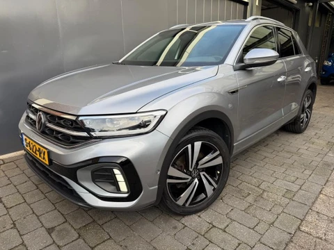 VOLKSWAGEN T-ROC 1.5 TSI R-LINE Panodak Elektr. klep Camera 