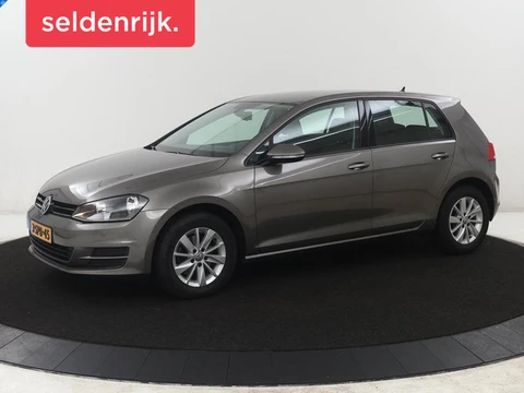 Volkswagen Golf 1.2 TSI Comfortline | 1e eigenaar | Cruise control | Park assist | Navigatie | NAP 6