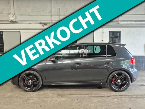 Volkswagen GOLF 2.0 GTI aut