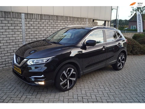 Nissan Qashqai 1.3 DIG-T Tekna 140 PK Panodak Leder Stoelverw Sportst Navi Camera Clima Cruise LED K