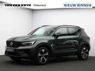 Volvo XC40 2.0 B4 Plus Dark Automaat / Panoramadak / Trekhaak / Nubuck-Microtech bekleding / All-sea