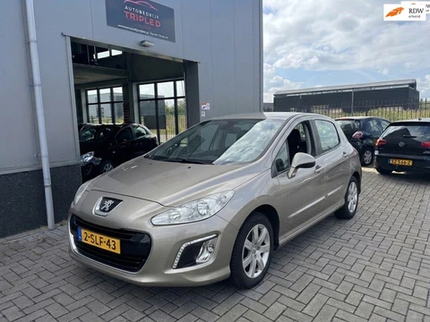 Peugeot 308 1.6 VTi Active, bj 2013 met 157.000 km