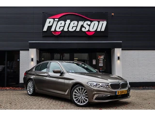 BMW 5-serie 540i xDrive PANO SOFTCLOSE H&K MASSAGE VOL OPTIE