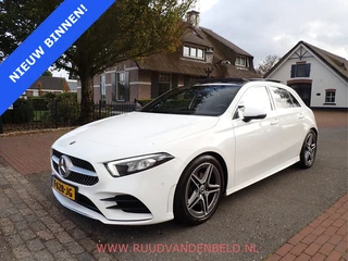 Mercedes-Benz A-Klasse 200 AMG / PANODAK / SFEERVERLICHTING / CAMERA / CRUISE / NAVI