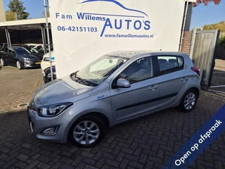 Hyundai i20 1.2i i-Deal