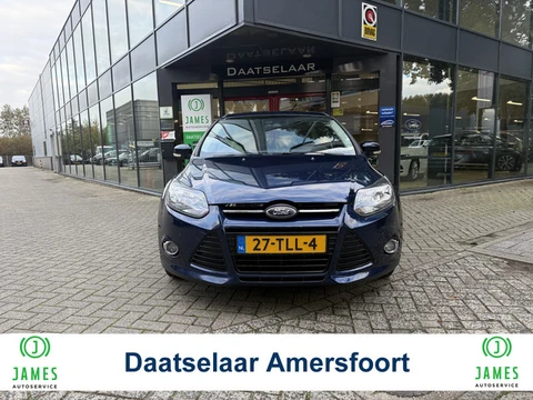 Ford FOCUS Wagon 1.6 TI-VCT Titanium Navigatie Pakeersensoren