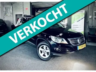 Volkswagen TIGUAN 2.0 TSI Comfort&Design 4Motion - Panoramadak - Leder - Cruise - Clima -