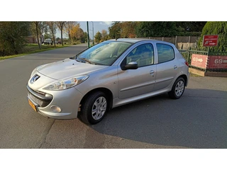 Peugeot 206 + 1.4 XS 55680 kilometers met N.A.P