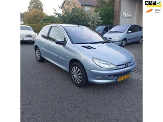 Peugeot 206 1.4 Gentry