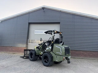 GIANT G2700 X-TRA HD+ minishovel NIEUW speciale MAT GROEN editie