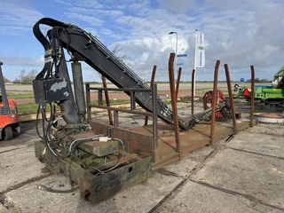 Platte bak met bomenklem Cranab 420