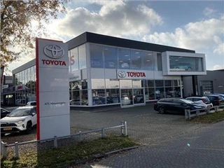 Toyota Corolla Cross Hybrid 180 Executive | Panoramadak | Nieuw , Metal stream grey