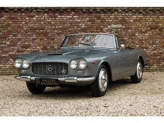 Lancia Flaminia 2.5 Convertible "Masterpiece by Touring" Factory-built “Superleggera” - One of 847 e