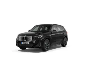 BMW iX1 eDrive20 | M-Sport | 18'' | Camera | Apple Carplay
