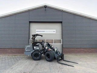 GIANT G2700 X-TRA HD+ special GREY edition ! minishovel