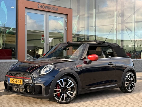 MINI Cabrio 2.0 John Cooper Works Essential | 231pk | ACC | DAB | Head-Up | Harman / Kardon | Apple 