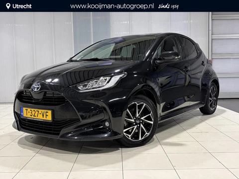 Toyota Yaris 1.5 Hybrid Dynamic Stoelverwarming, Camera, All Season Banden, BTW Auto, Apple Carplay/