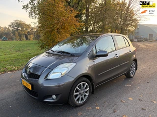 Toyota Yaris 1.3 VVTi Aspiration|NAP|Leer|Stoelverwarming| Aux|