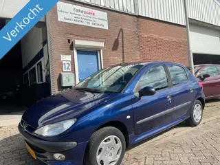 Peugeot 206 1.4 Gentry NETTE 206 AIRCO&APK&NAP