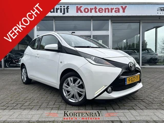 Toyota Aygo 1.0 VVT-i x-play /cruise control/achteruitrijcamera/lichtmetalen sportvelgen.