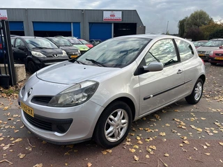Renault Clio 1.2-16V Team Spirit. Airco ! N.A.P. !!!