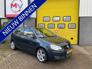 Volkswagen Polo 1.4-16V Comfortline (bj 2005)