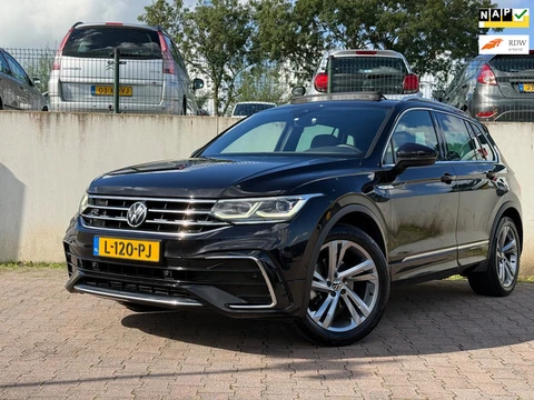 Volkswagen Tiguan 1.5 TSI R-Line Business+/PANO/VIRTUAL DASH/1STE EIGENAAR/BTW AUTO/NETTE AUTO/