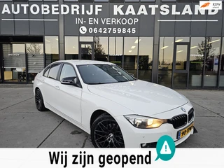 BMW 3-serie 320i Executive - Pdc - Navi - Cruise -