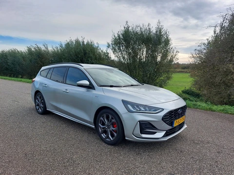 Ford Focus Wagon 1.0 EcoBoost Hybrid ST Line Style. ZEER MOOI, VOL OPTIES!!!!