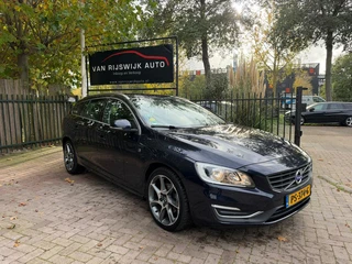 Volvo V60 2.0 D3 Summum Leder Nav Trekh Clima