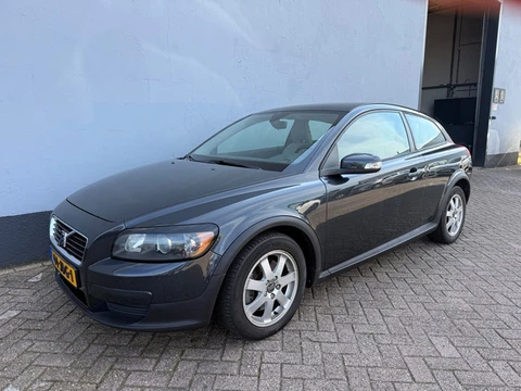 Volvo C30 2.4i Kinetic Automaat - INCL. NIEUWE DISTRIBUTIE RIEM